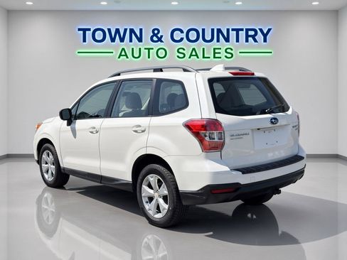 Used 2016 Subaru Forester 2.5i w/ Alloy Wheel Package AWD/4WD image 3