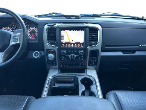 Used 2015 RAM 1500 Laramie w/ Convenience Group AWD/4WD image 12