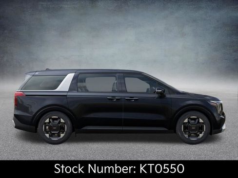 New 2026 Kia Carnival EX image 7