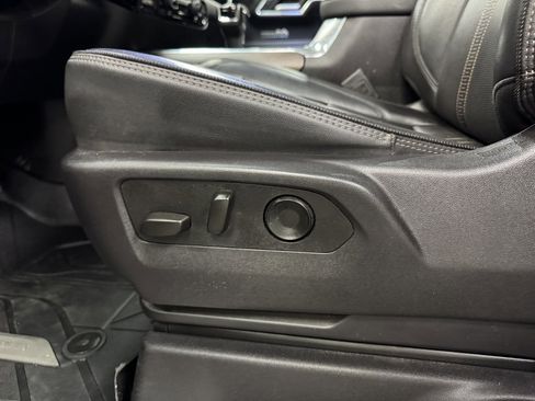 Used 2024 Chevrolet Silverado 1500 High Country w/ High Country Premium Package image 23