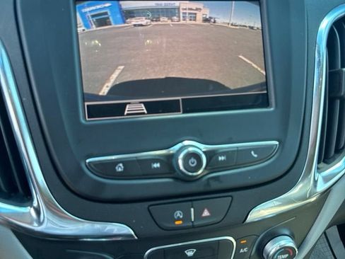 Certified 2024 Chevrolet Equinox LS w/ LS Convenience Package FWD image 47