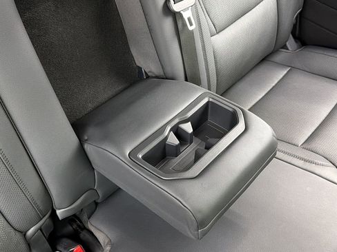 Used 2025 Toyota Tundra Limited image 39