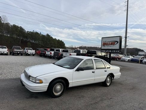 Used 1996 Chevrolet Caprice Classic image 1