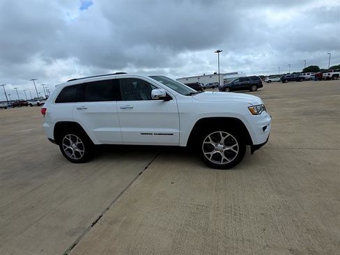 Used 2019 Jeep Grand Cherokee Limited image 4