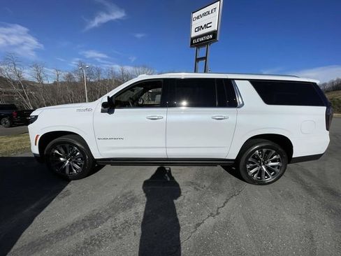 New 2026 Chevrolet Suburban High Country image 4