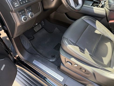 Used 2022 GMC Yukon Denali AWD/4WD image 21