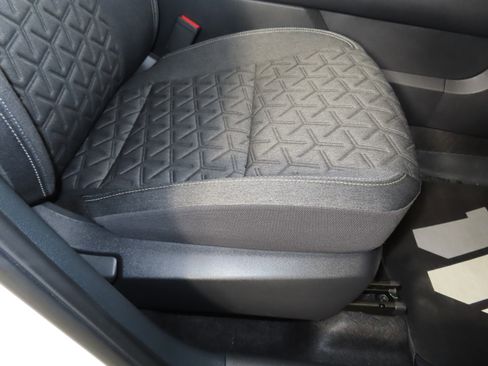 Certified 2025 Nissan Kicks SV w/ SV Premium Package image 32