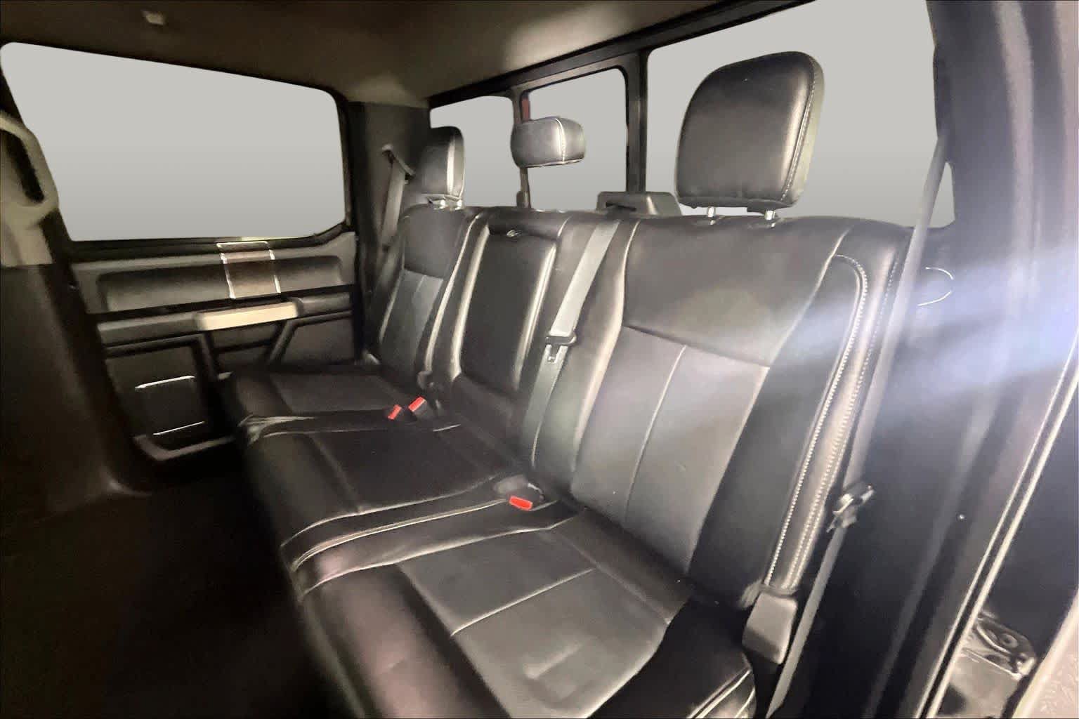 Used 2021 Ford F350 Lariat w/ Lariat Value Package AWD/4WD image 18