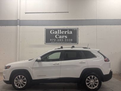 Used 2019 Jeep Cherokee Latitude w/ Cold Weather Group