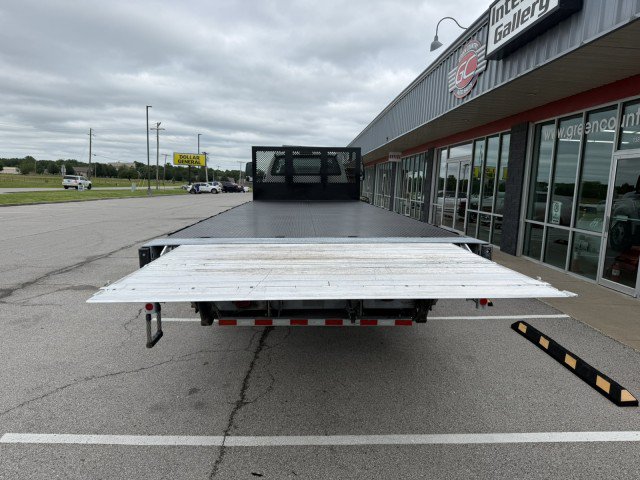 Used 2019 Ford F650 2WD Regular Cab Super Duty image 12