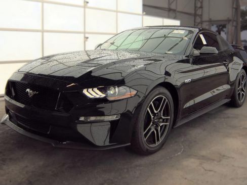 Used 2019 Ford Mustang GT RWD image 1