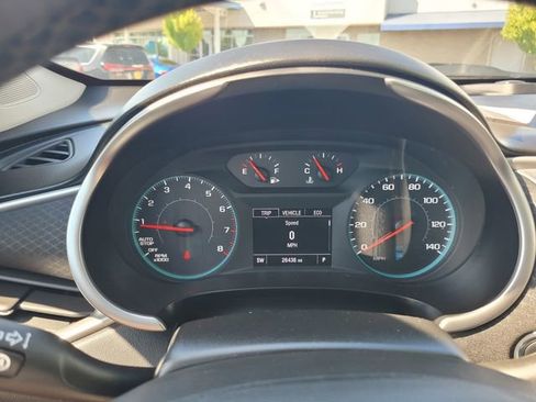 Used 2025 Chevrolet Malibu RS FWD image 29