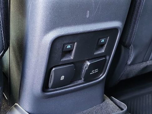 Used 2024 Ford Bronco Wildtrak image 22