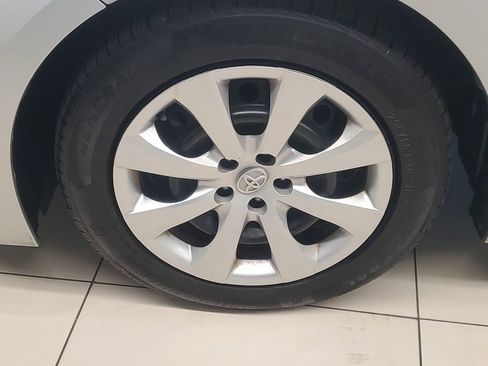 Certified 2023 Toyota Corolla LE image 4