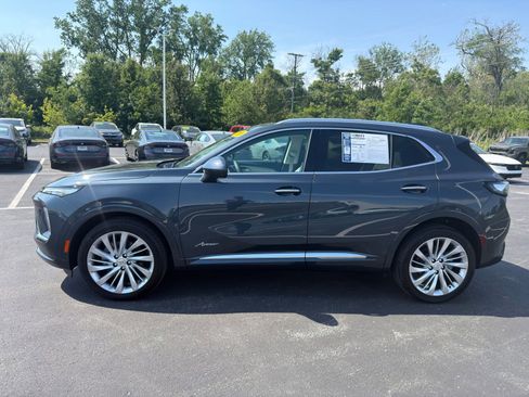 Used 2026 Buick Envision Avenir AWD/4WD image 3
