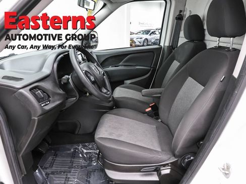 Used 2022 RAM ProMaster City Tradesman FWD image 13