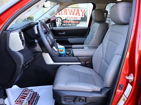 Used 2024 Toyota Sequoia Limited image 13