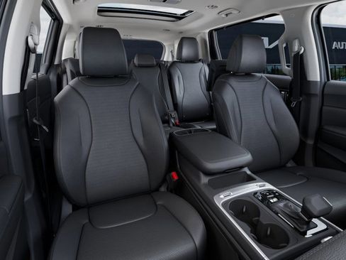 New 2025 Kia Carnival SX Prestige image 15