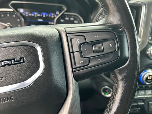 Used 2021 GMC Sierra 1500 Denali w/ Denali Ultimate Package AWD/4WD image 19