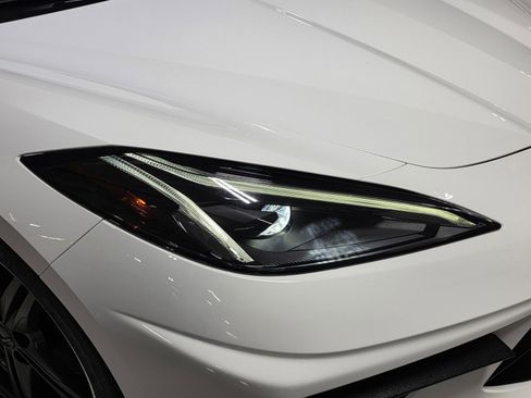 Used 2024 Chevrolet Corvette Stingray Preferred Cpe w/ Z51 Performance Package image 10