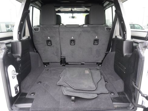 Used 2021 Jeep Wrangler Unlimited Sport image 11