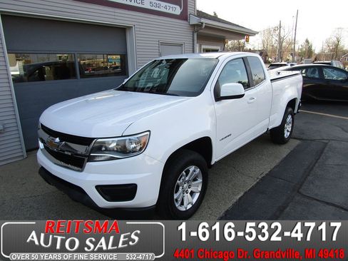 Used 2020 Chevrolet Colorado LT w/ Safety Package image 1