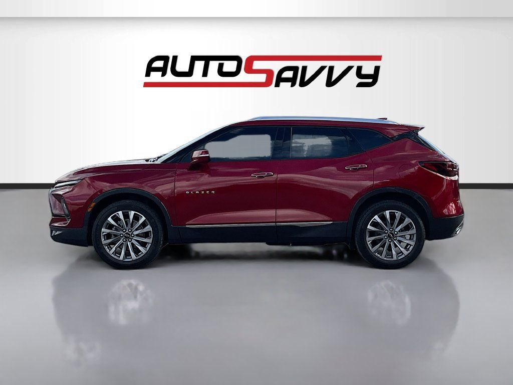 Used 2024 Chevrolet Blazer Premier w/ Driver Confidence II Package AWD/4WD image 4