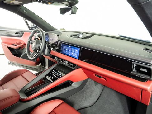 New 2026 Porsche Macan GTS Electric image 25