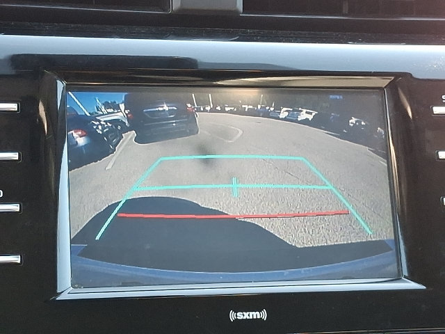 Certified 2020 Toyota Camry SE FWD image 16