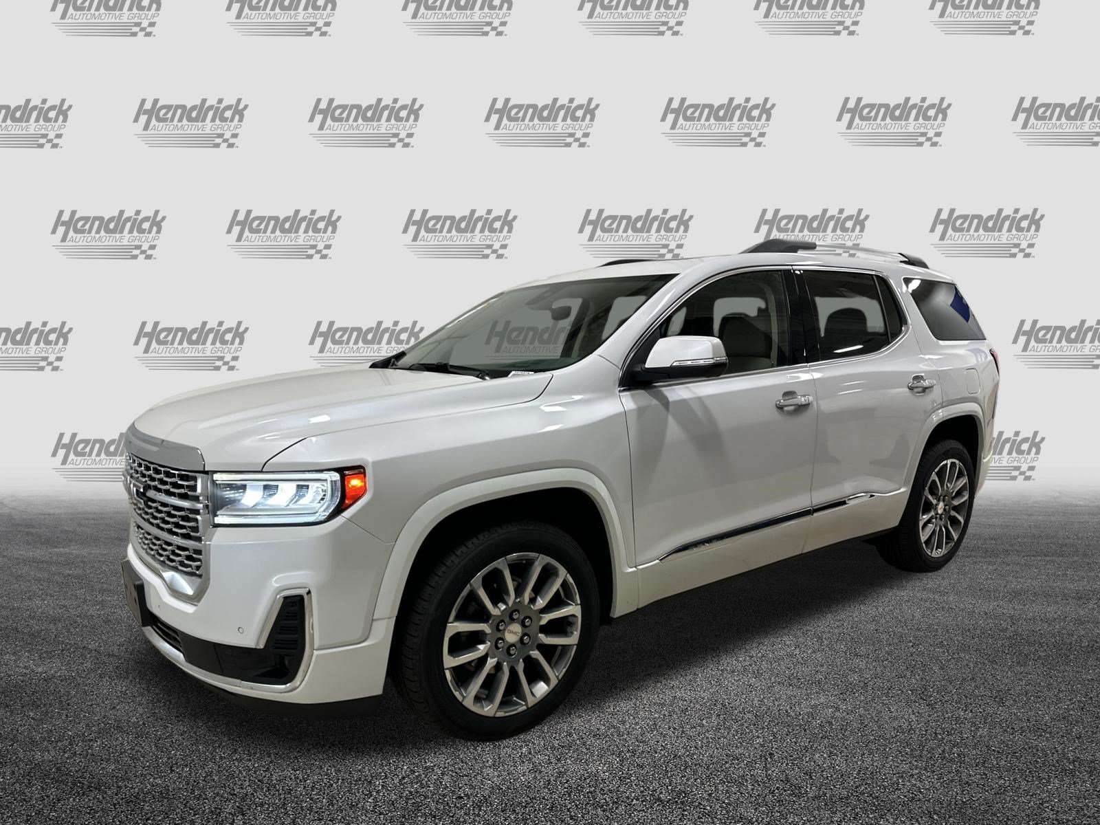 Used 2022 GMC Acadia Denali w/ Denali Ultimate Package AWD/4WD image 6
