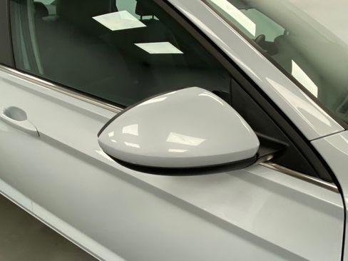 Used 2019 Volkswagen Jetta SE image 15