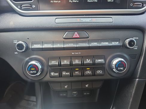 Used 2021 Kia Sportage LX w/ LX AWD Popular Package image 26