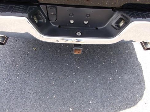 Used 2012 RAM 1500 Classic SLT AWD/4WD image 16