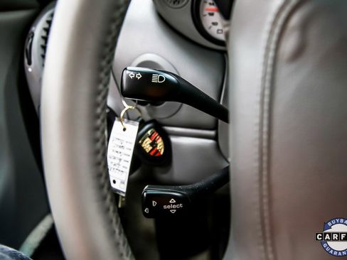 Used 2002 Porsche 911 Carrera image 24