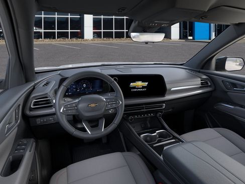 New 2026 Chevrolet Traverse LT w/ Driver Confidence Package image 15