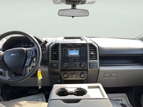 Used 2022 Ford F350 XL w/ Power Equipment Group AWD/4WD image 14