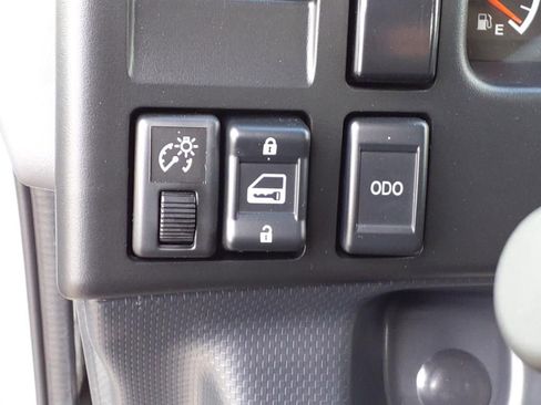 New 2025 Chevrolet Low Cab Forward image 9