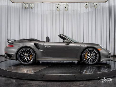Used 2014 Porsche 911 Turbo S AWD/4WD image 18