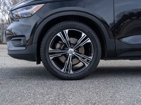 Used 2020 Volvo XC40 T5 Inscription image 9