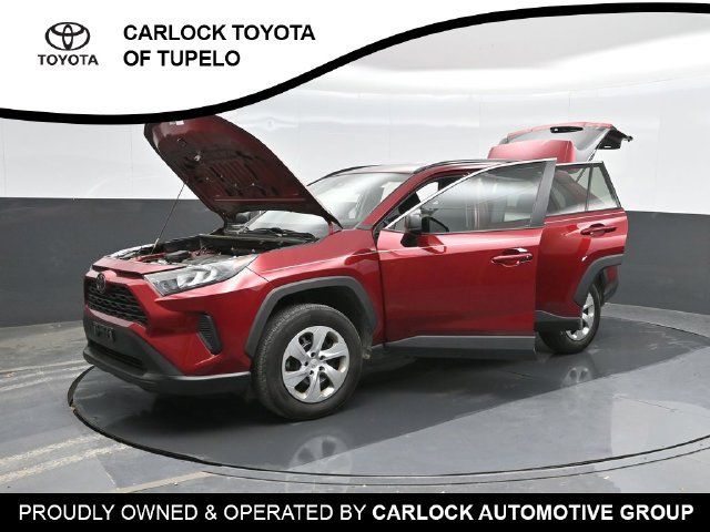 Used 2019 Toyota RAV4 LE FWD image 46