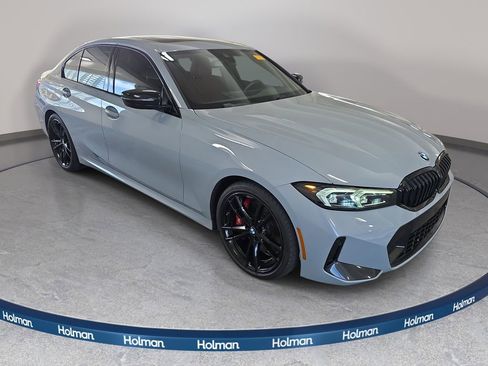 Used 2023 BMW 330i Sedan w/ M Sport Package image 3