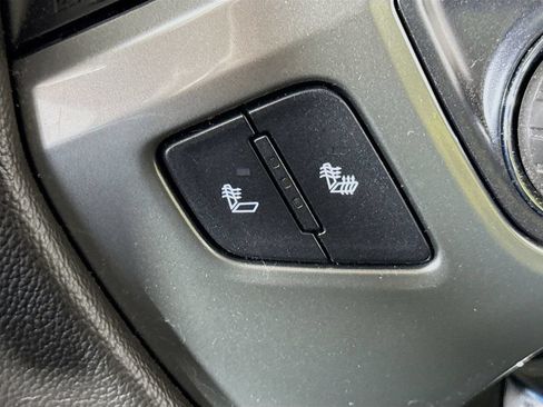 Used 2018 Chevrolet Silverado 1500 LT w/ All Star Edition AWD/4WD image 12