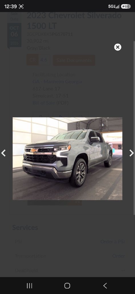 Used 2023 Chevrolet Silverado 1500 LT AWD/4WD image 4