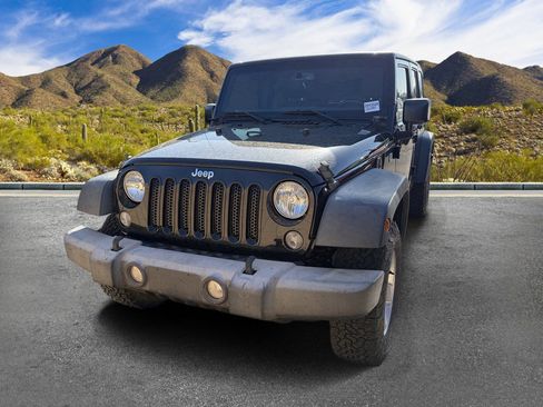 Used 2017 Jeep Wrangler Unlimited Sport w/ Quick Order Package 23S AWD/4WD image 2