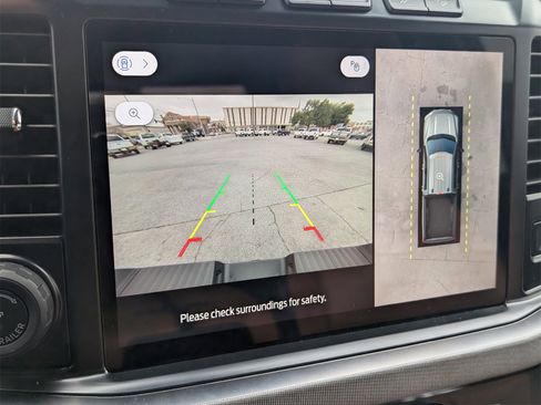 Used 2024 Ford F350 Platinum w/ FX4 Off-Road Package image 19