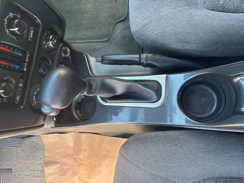 Used 2004 GMC Envoy 4WD image 7