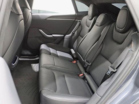 Used 2023 Tesla Model S Standard Range image 31