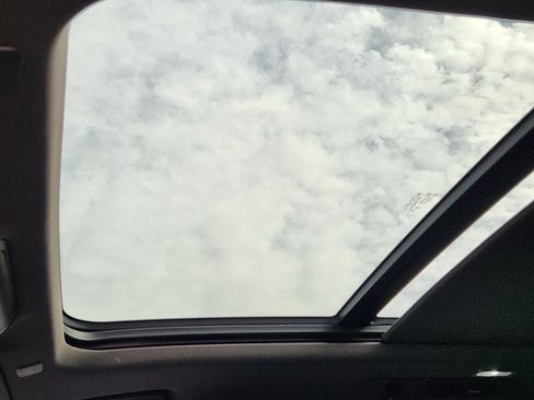 Certified 2023 Chevrolet Tahoe LT image 26