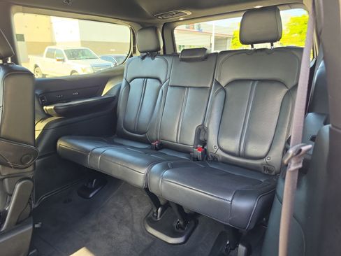 Used 2022 Jeep Wagoneer Series III w/ Flexible Seating Group AWD/4WD image 25