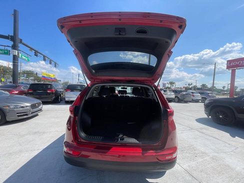 Used 2019 Kia Sportage LX AWD/4WD image 14